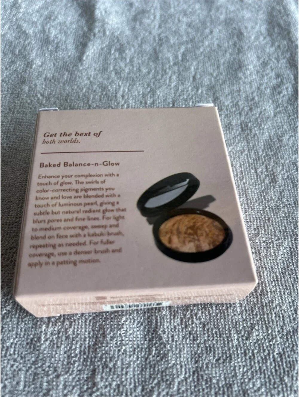 Laura Geller Baked Balance-N-Glow Illuminating Foundation Medium 0.28 oz